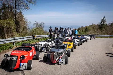 Hot Rod Cruise along Lake Constance